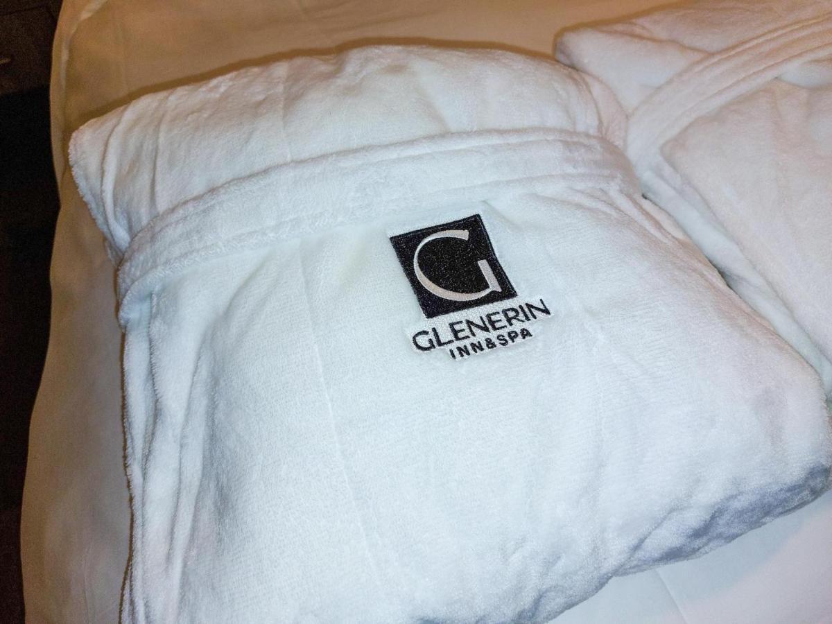 The Glenerin Inn Mississauga Eksteriør billede